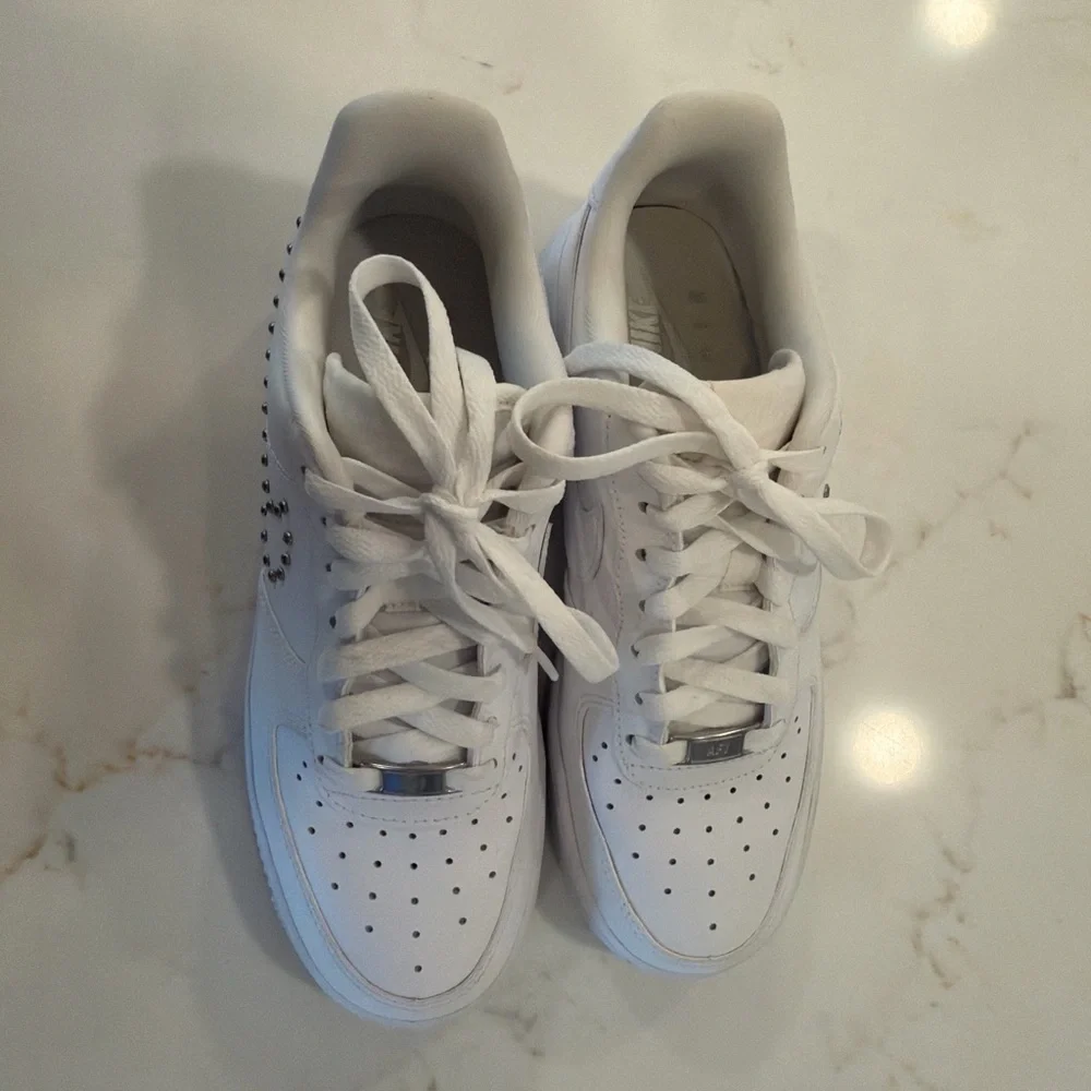 Nike Air Force 1 White Leather Studded Women's Sneaker - Picture 5 of 6